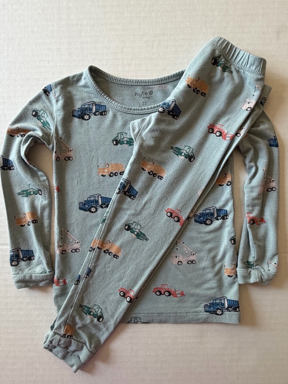 Kyte Baby Bamboo City Vehicles Truck Pajama Set Blue 2T